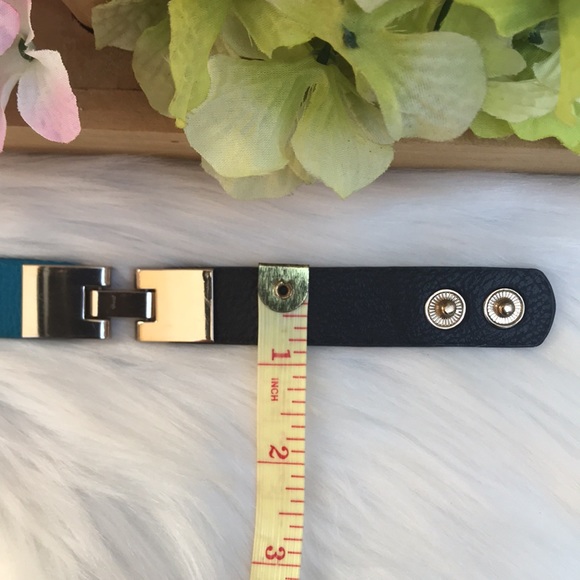 FAUX BRACELET - Picture 13 of 13